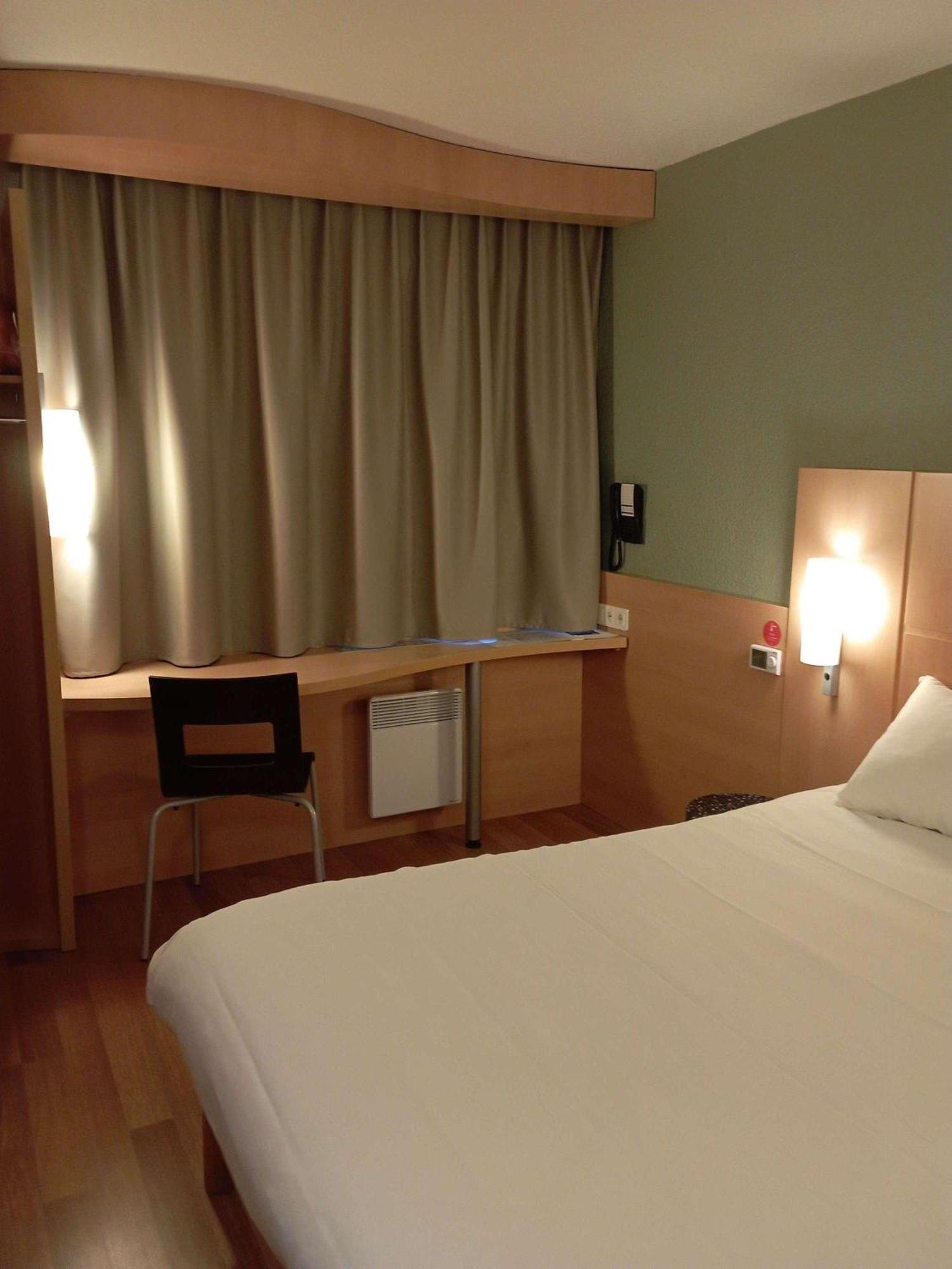 Ibis Les Etangs Des Moines 3* Fourmies