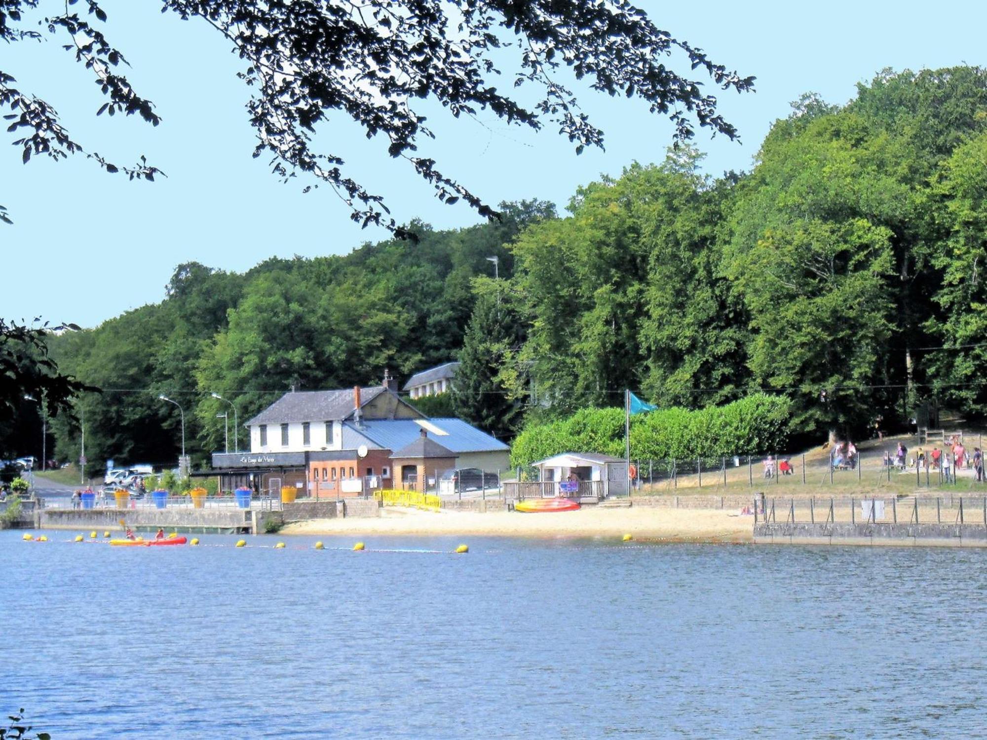 Ibis Les Etangs Des Moines 3* Fourmies
